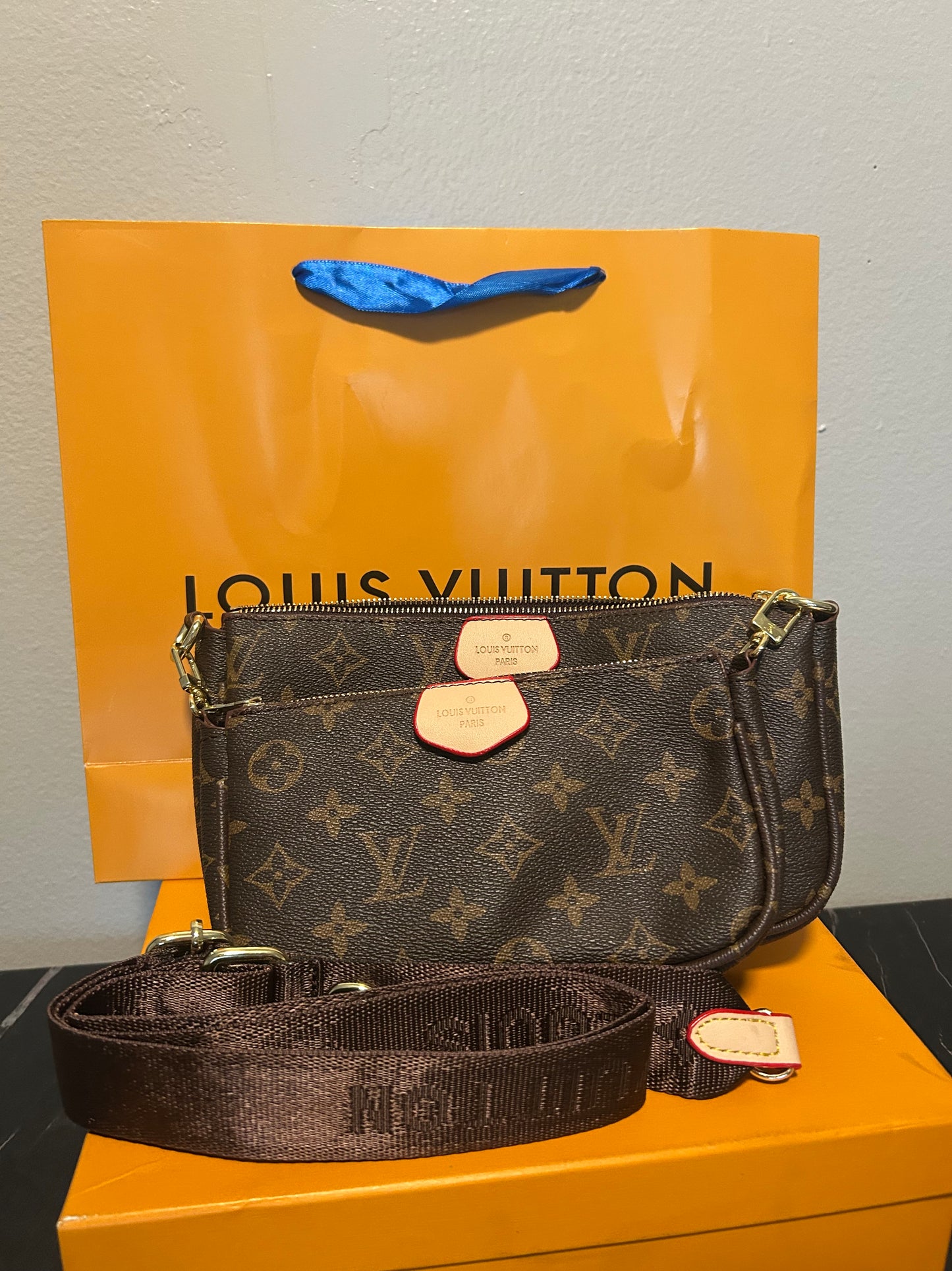 PRE-ORDER crossbody
