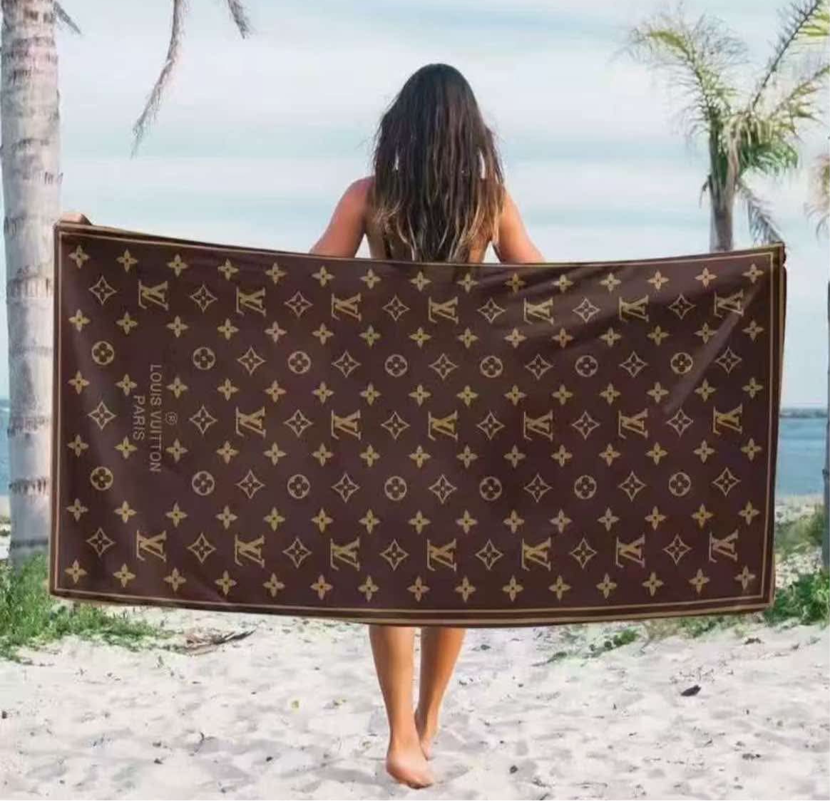 Dark Lv towel