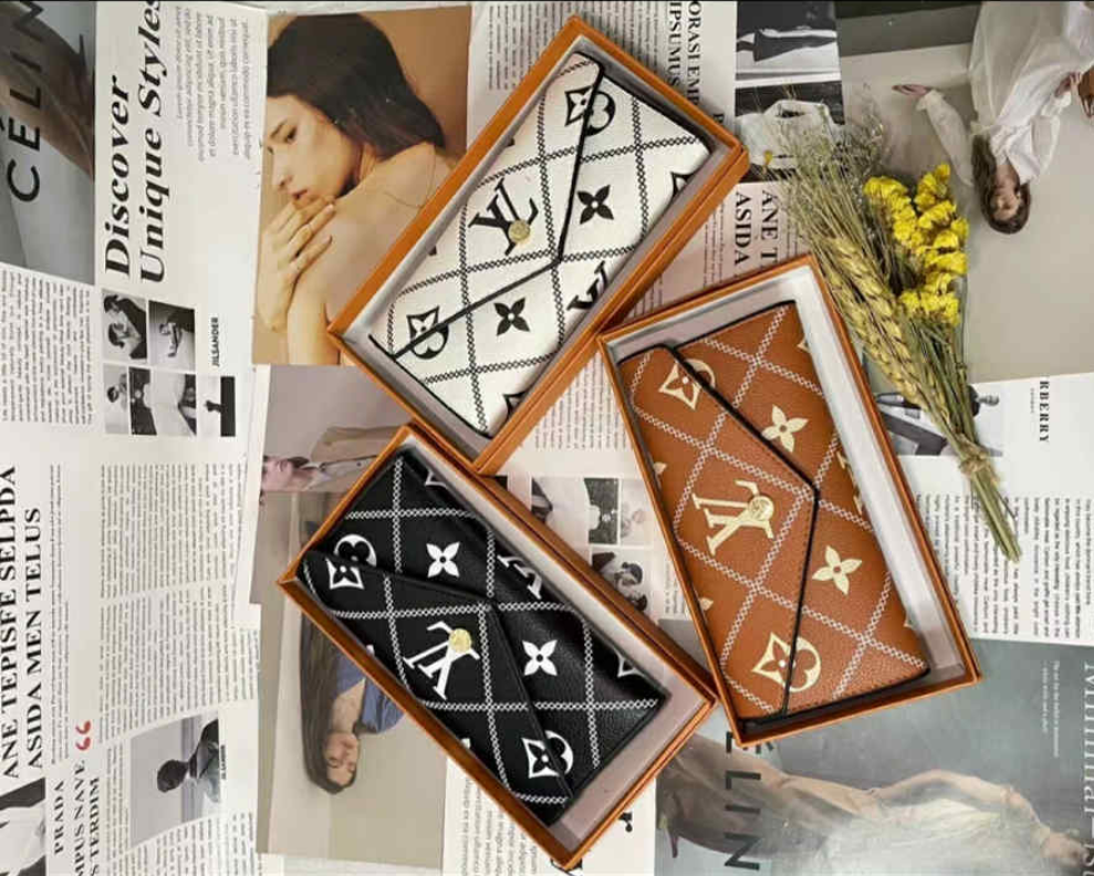 Womens LV wallets