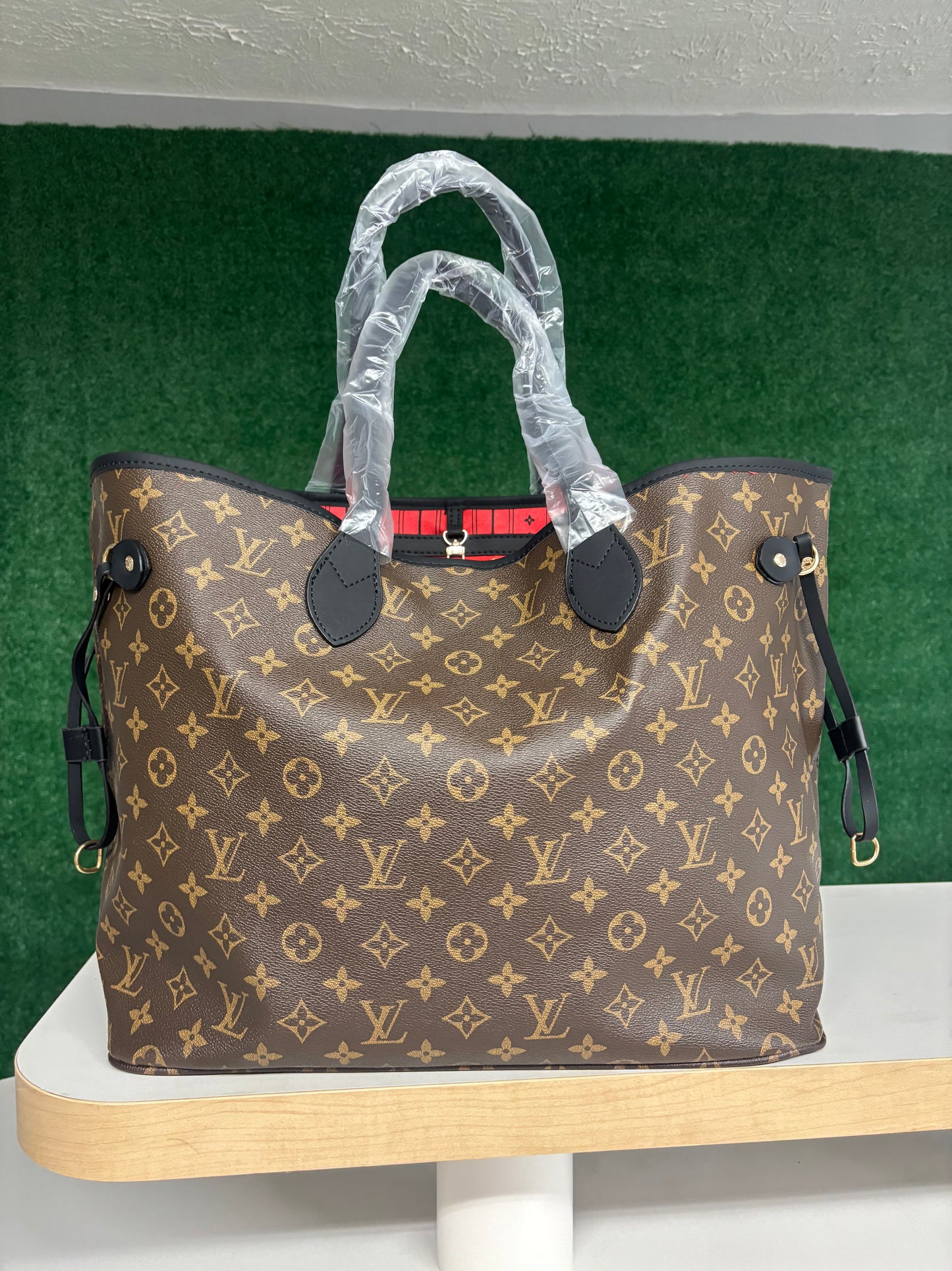 PRE-ORDER tote