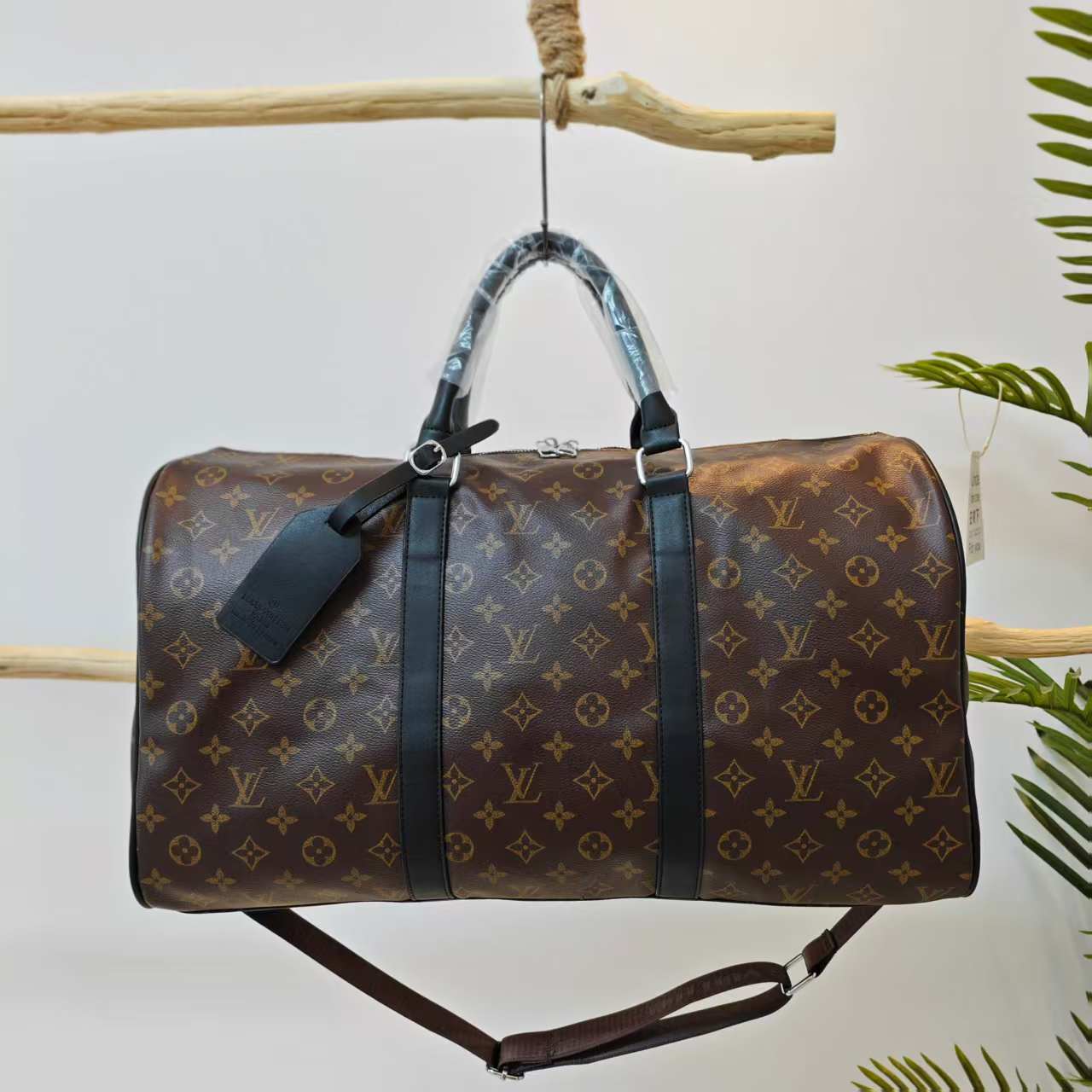 PRE-ORDER Duffle bag