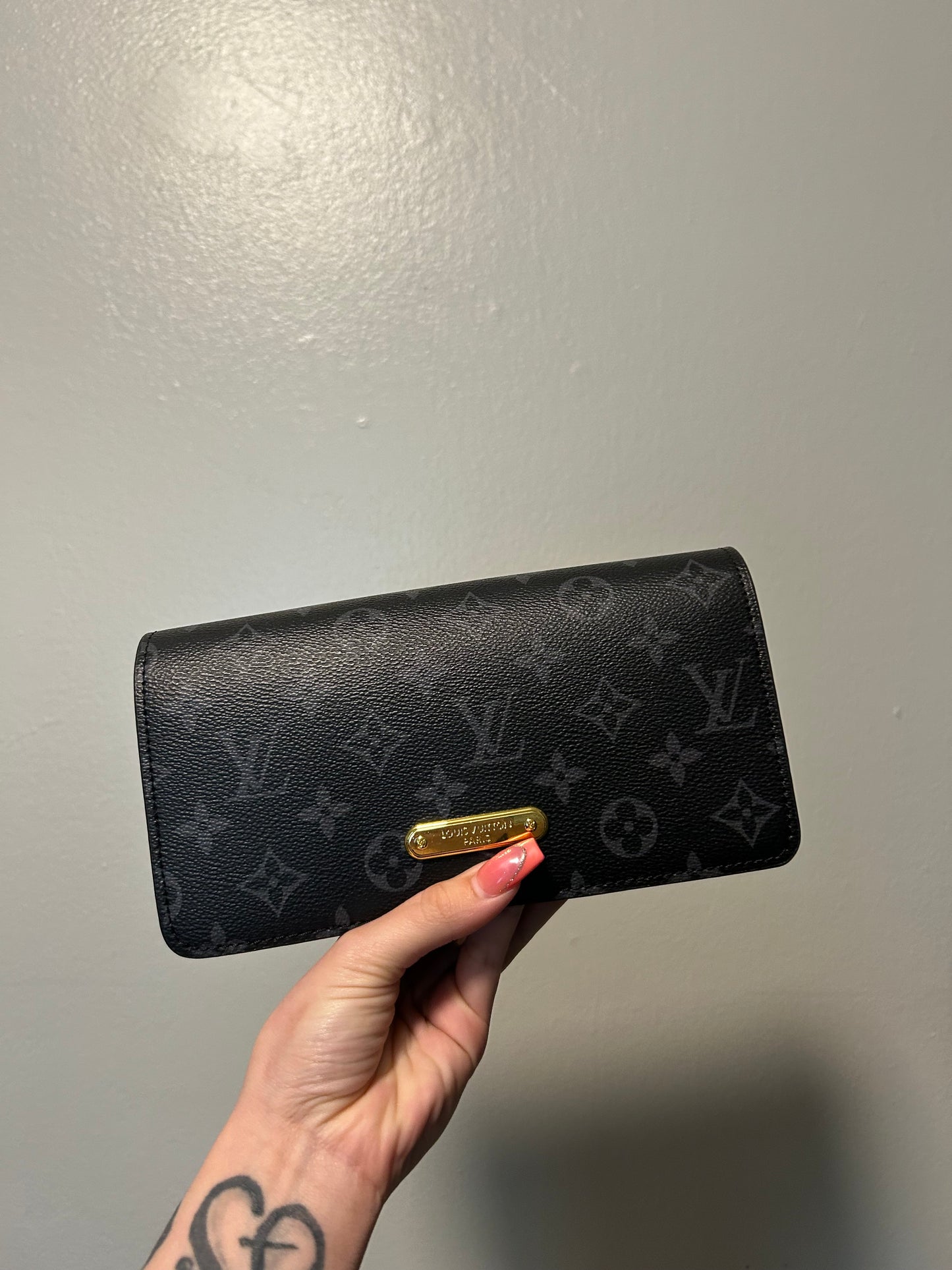PRE-ORDER crossbody w chain strap