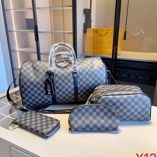 Travel set