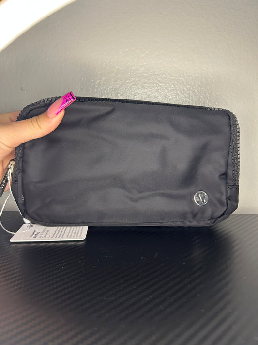 RTS black lulu belt bag