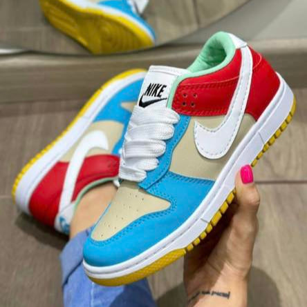 Womens Blue/red/beige/white dunks