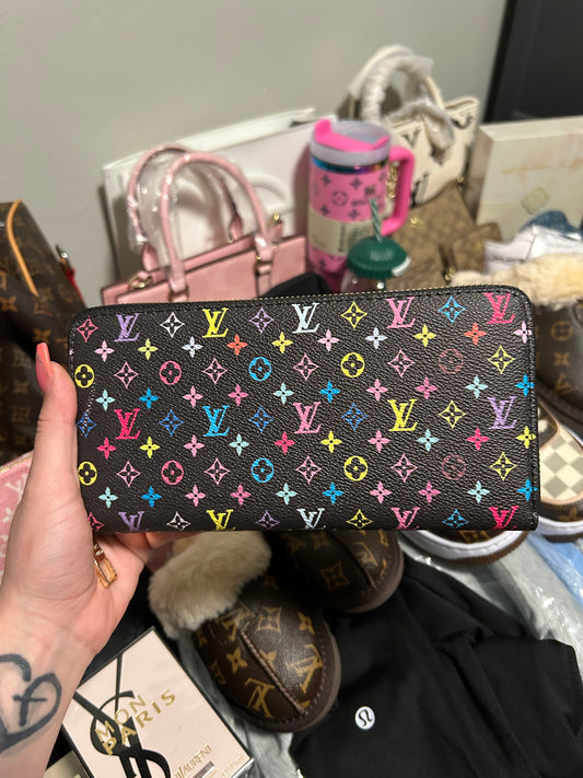 PRE-ORDER large wallet
