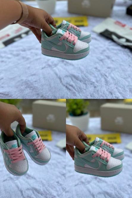 Womens teal/white/pink dunks
