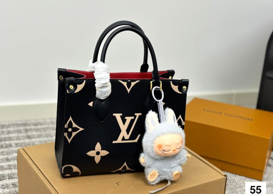 Black Lv tote w labubu