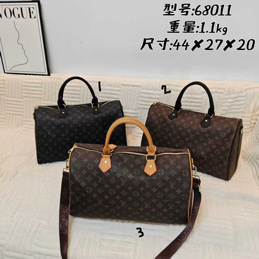 PRE-ORDER Duffle bags