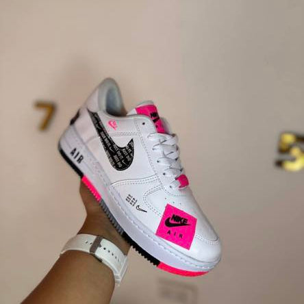 Womens Pink/Black dunks