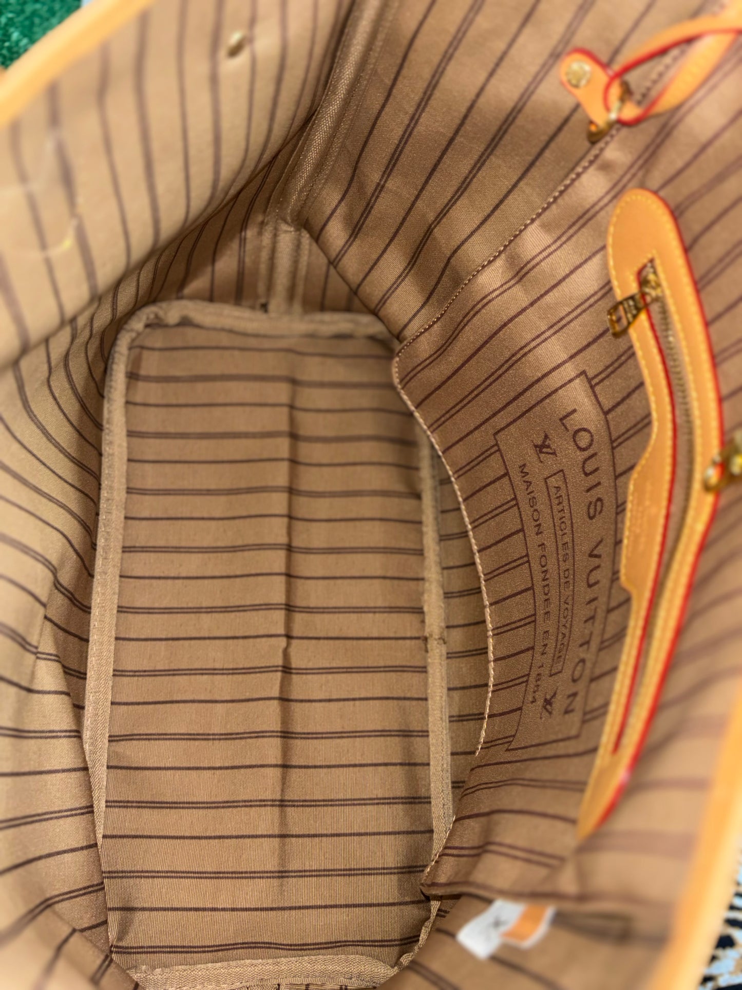 PRE-ORDER tote