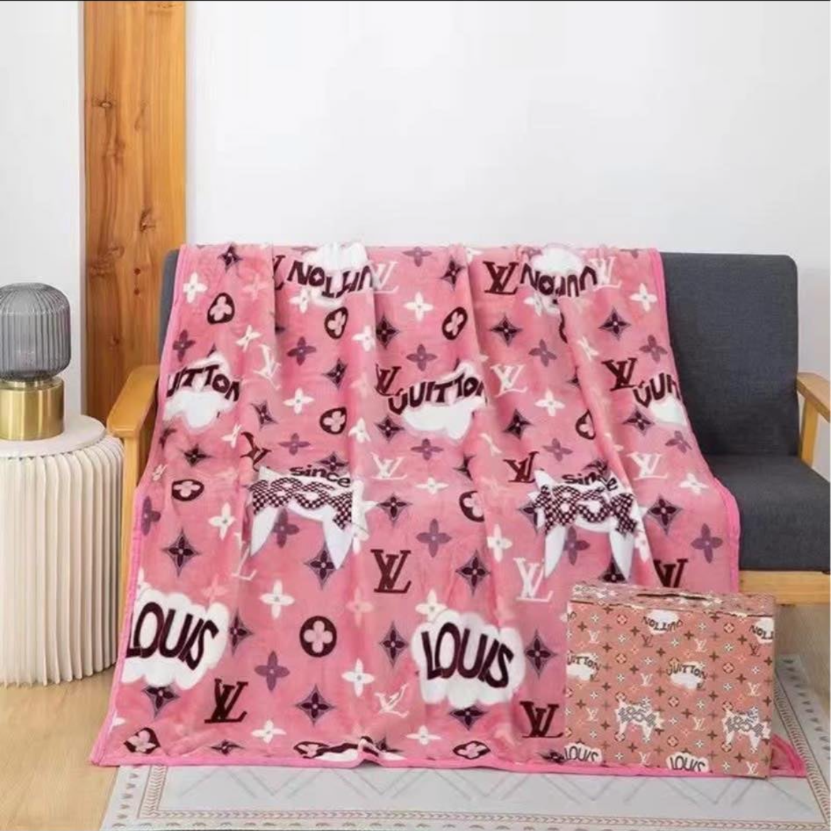 Pink Lv throw