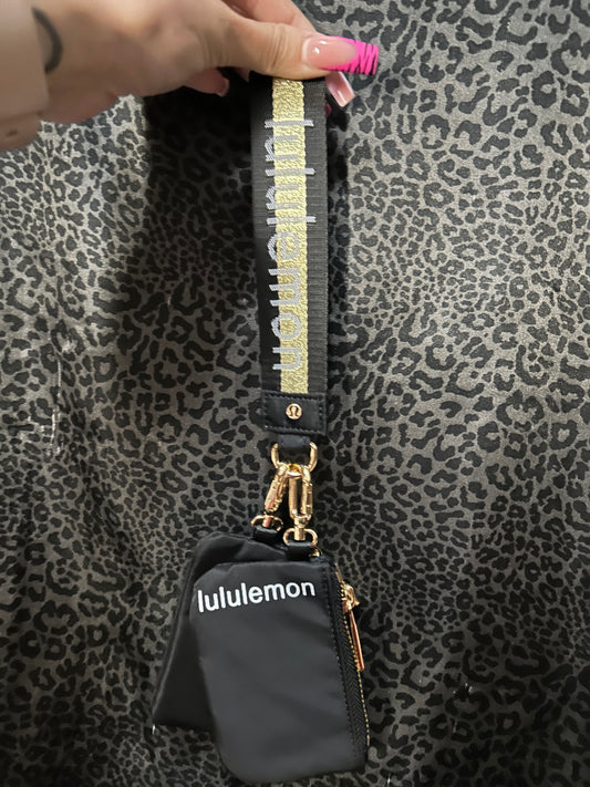 PRE-ORDER Lulu dual pouch