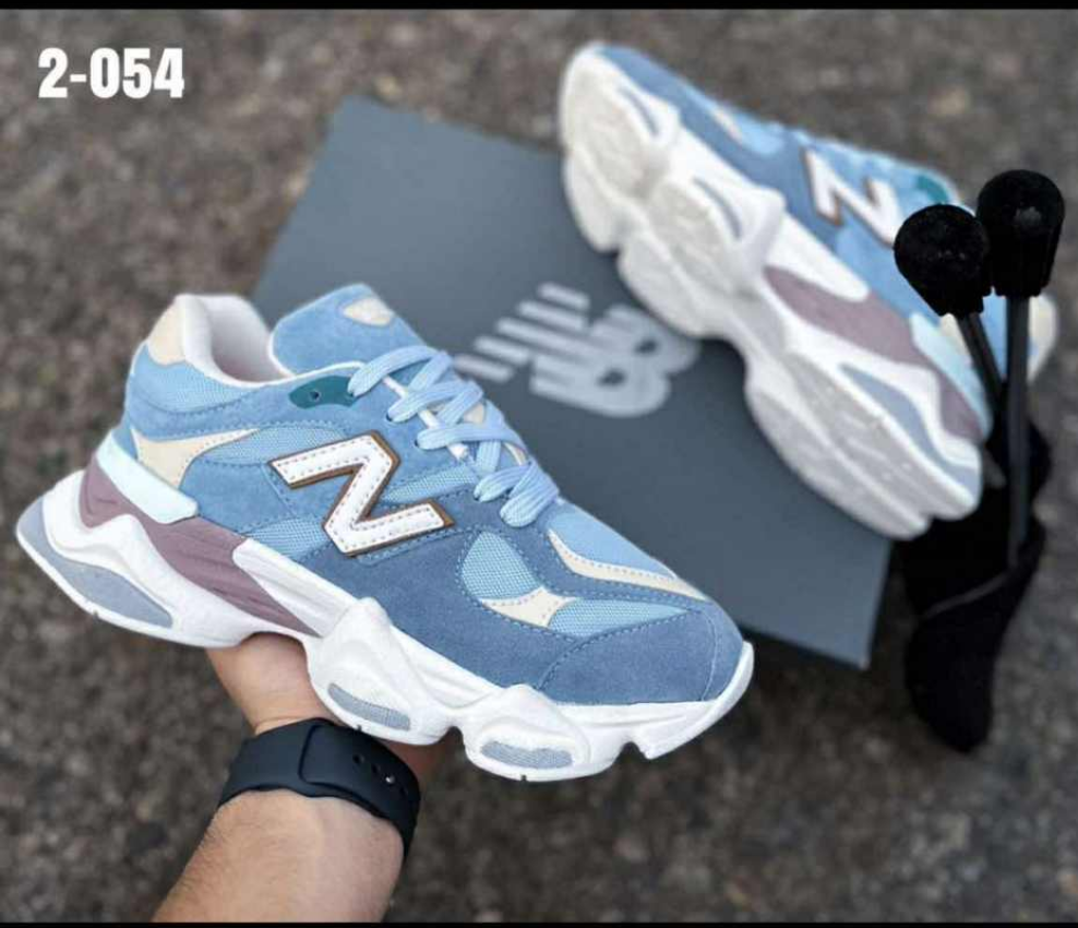 Womens blue new balance