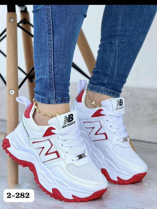 Womens white/red new balance