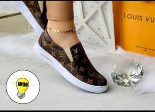 Womens brown LV without laces