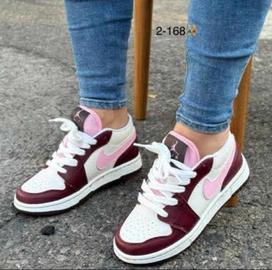 Womens white/pink/maroon