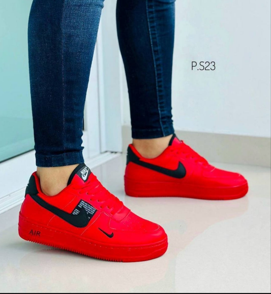 Womens nike red/black