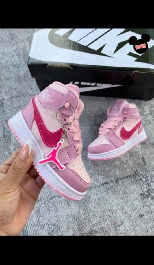 Kids all pink nike