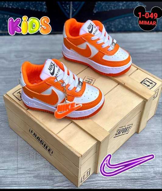 Womens orange/white dunks
