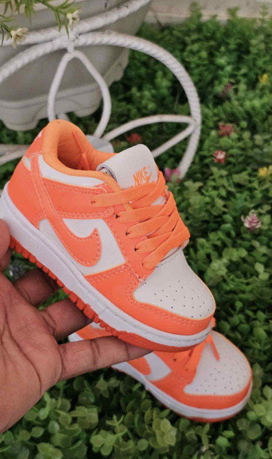 Mens orange dunks