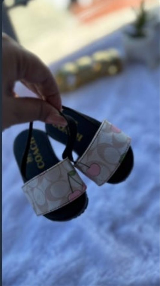 Women coach tan/pink cherry sandals