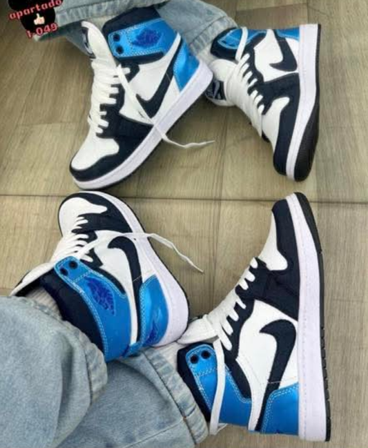 Kids blue/black/white nikes