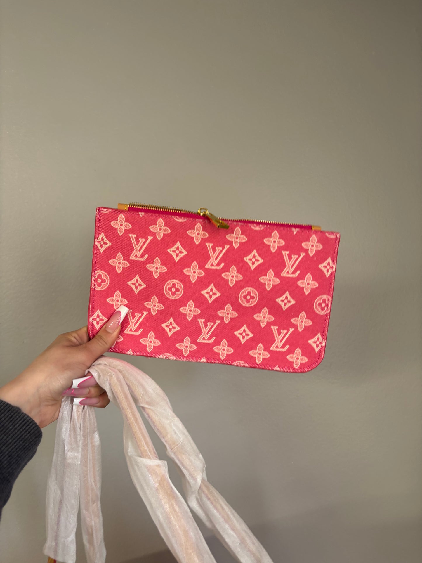 PRE-ORDER tote 1:1