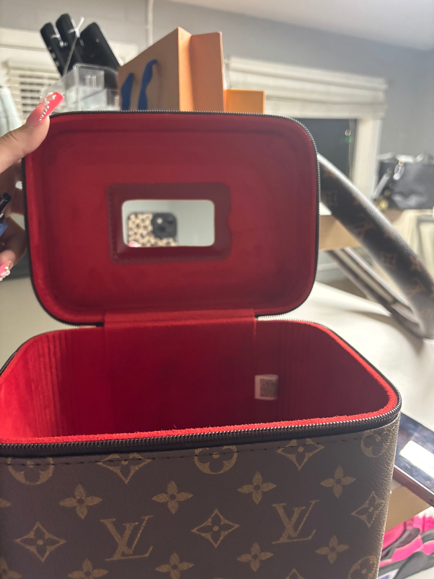 PRE-ORDER makeup case