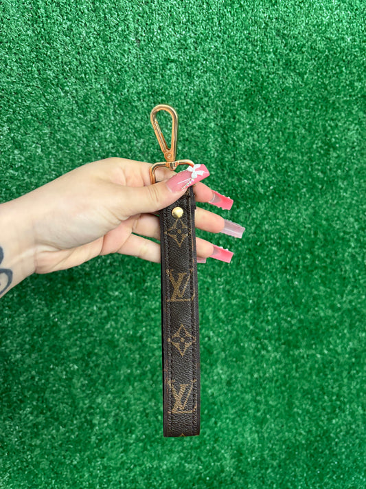 PRE-ORDER keychain
