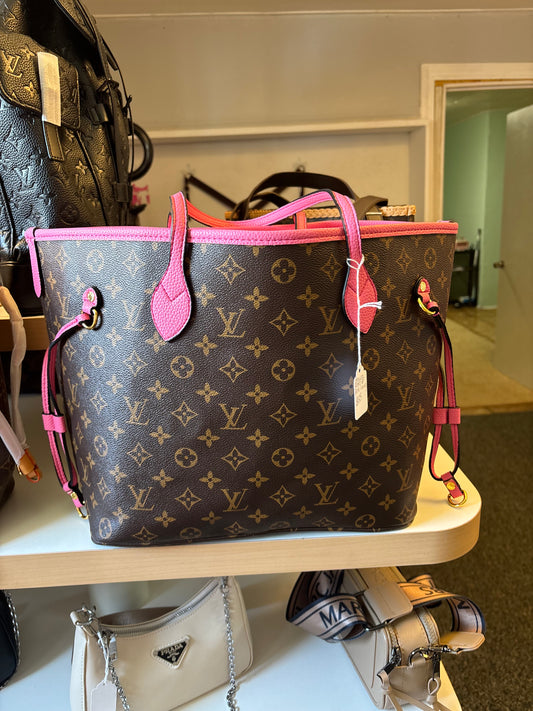 PRE-ORDER tote