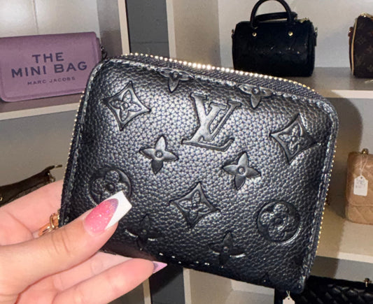 PRE-ORDER small wallet