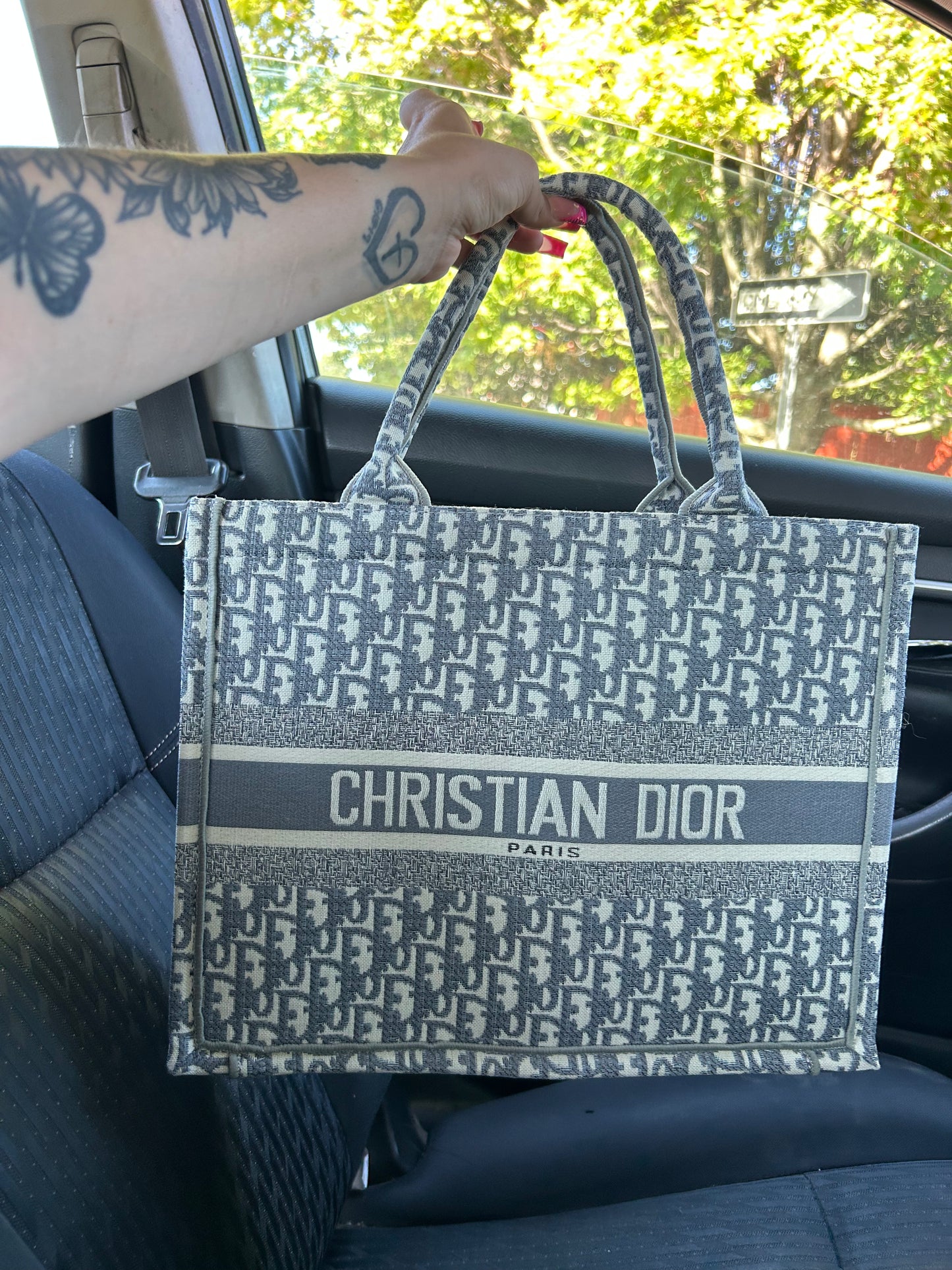 PRE-ORDER medium tote