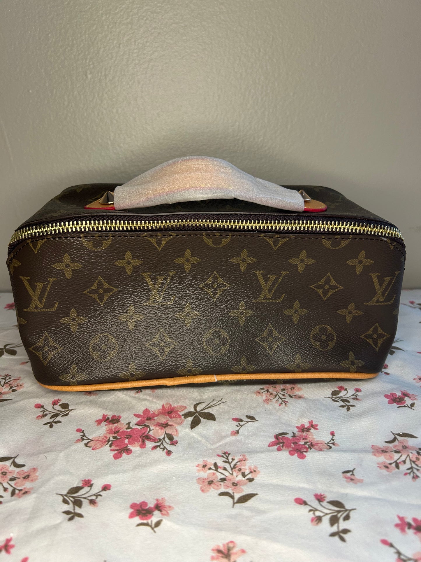 PRE-ORDER makeup bag
