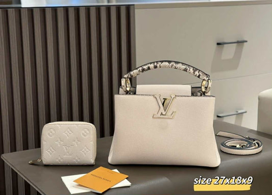 White/snake print LV purse/small wallet